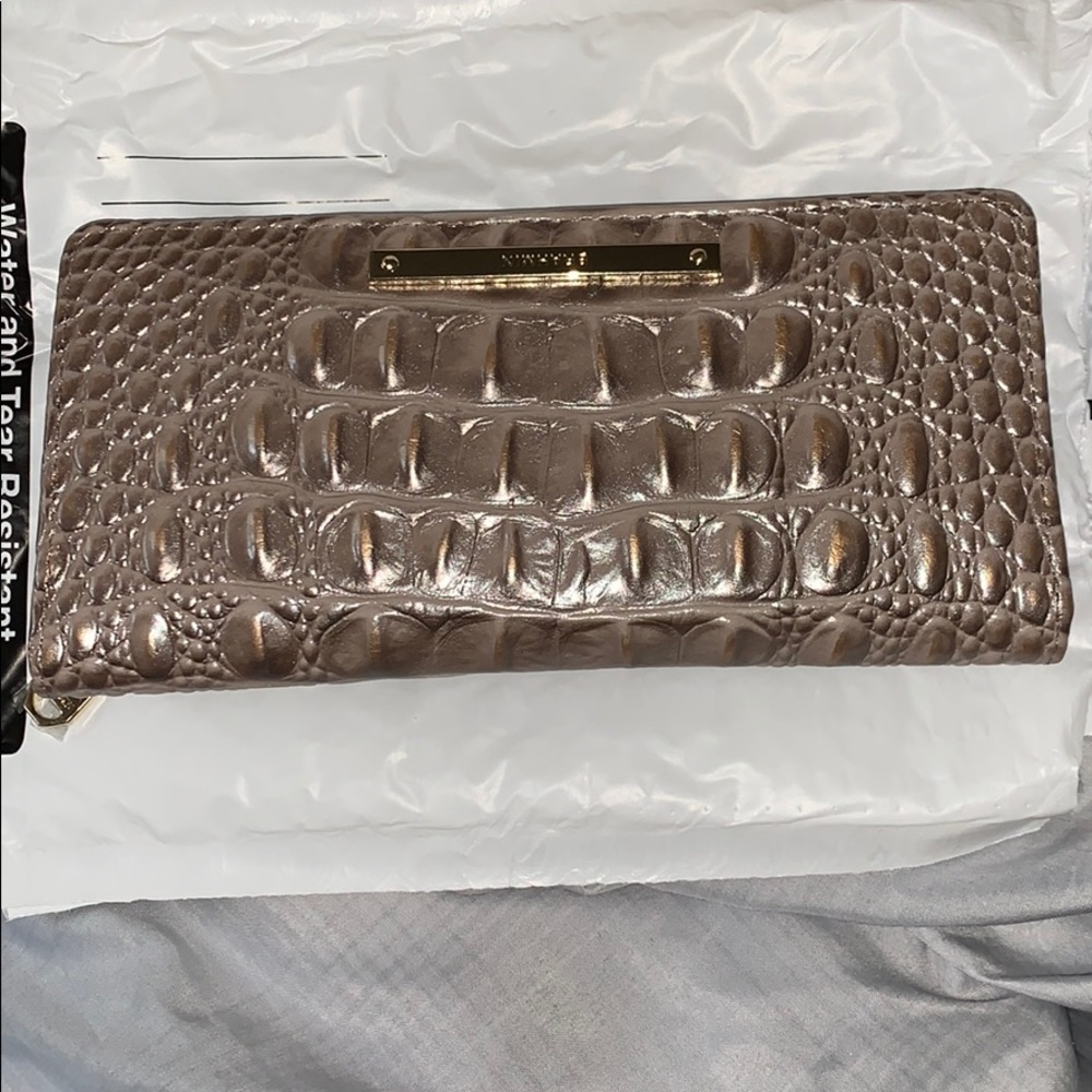 COPY - Brahmin wallet in color moonscape